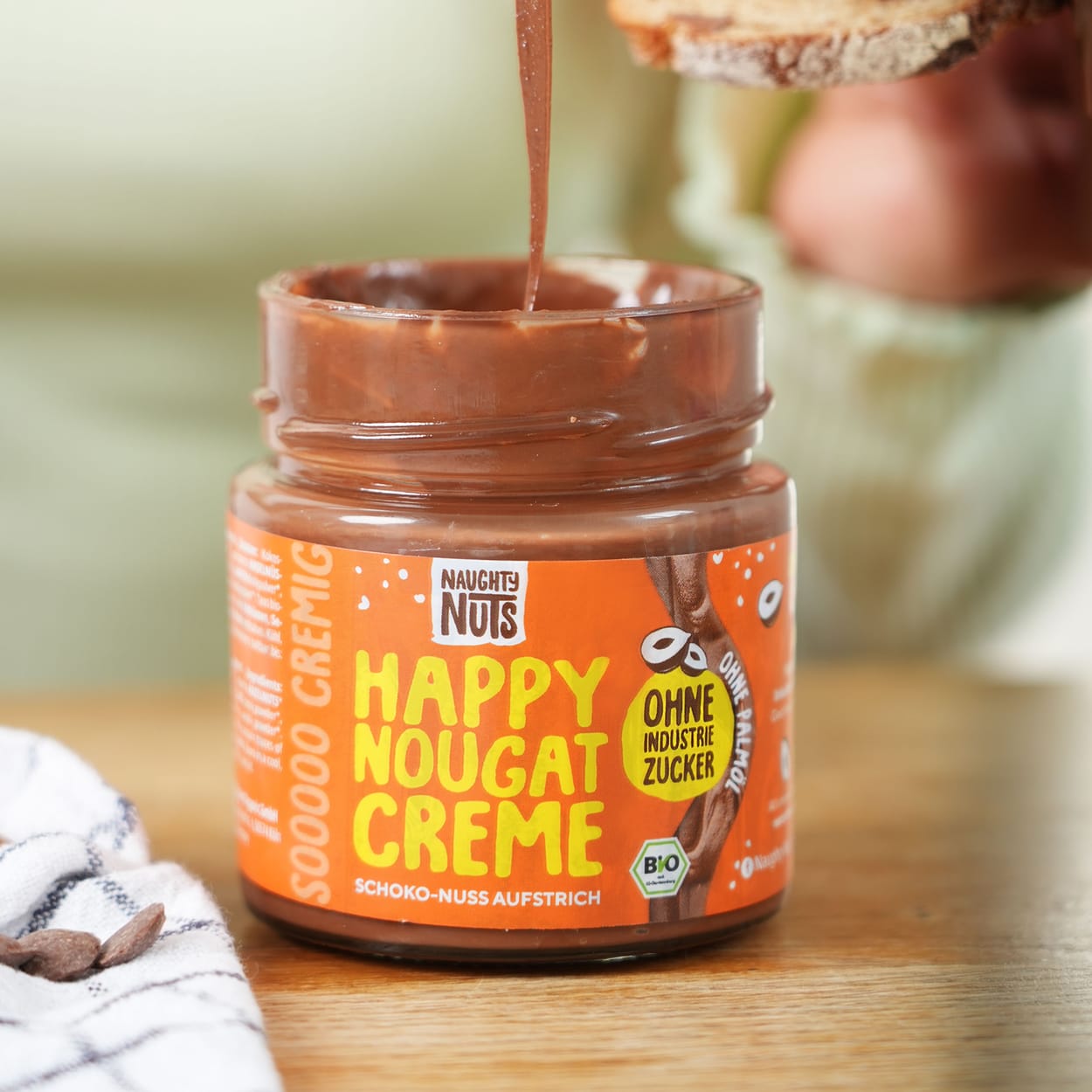 Naughty Nuts Brotaufstrich Happy Nougat Creme