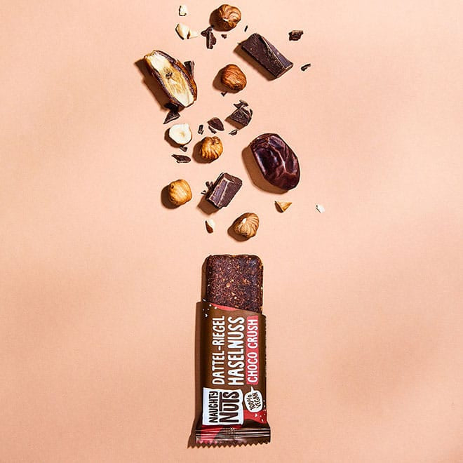 Bio Dattel-Riegel Haselnuss Choco Crush mit Haselnüssen, Datteln und Schokoladenstücken