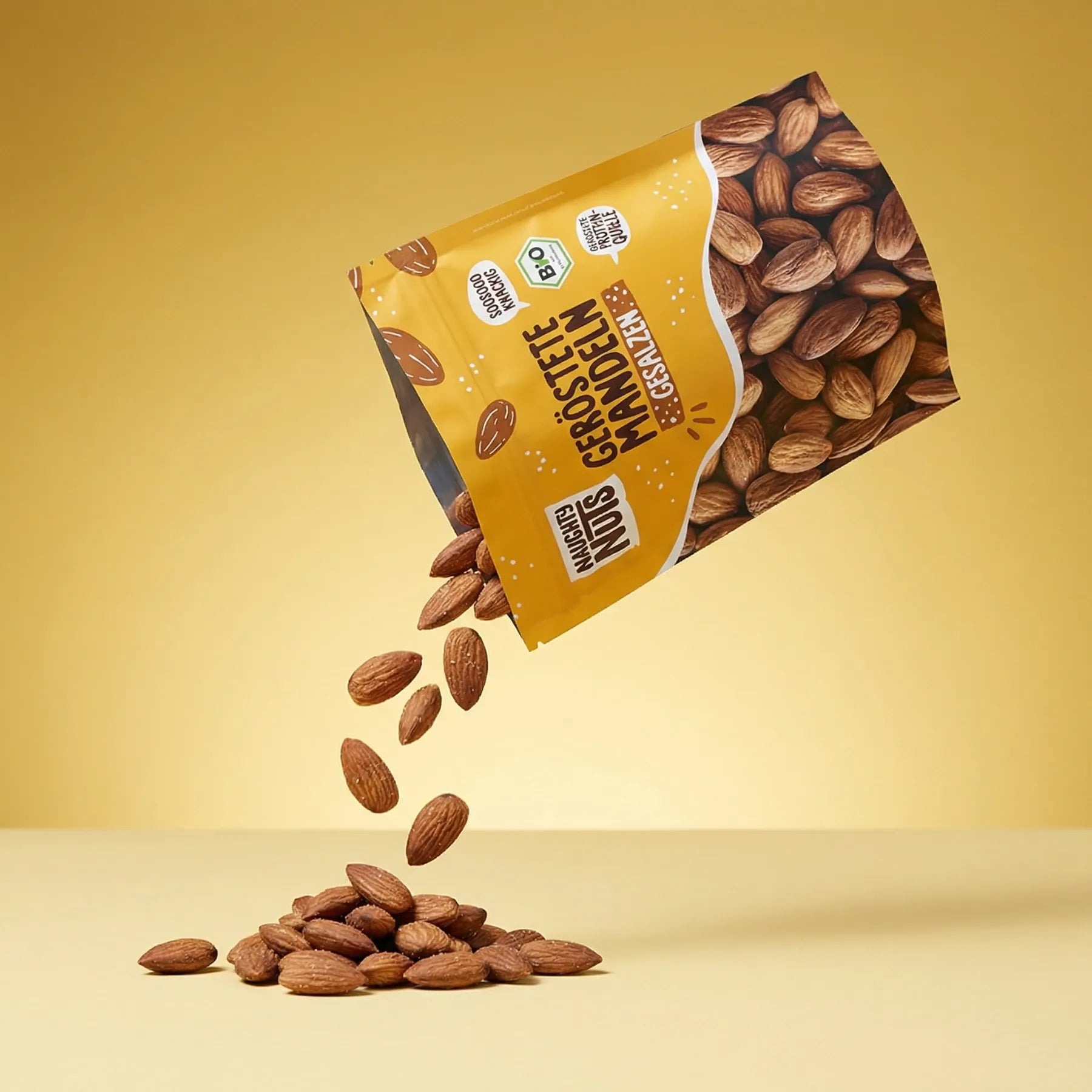 Geröstete Mandeln gesalzen